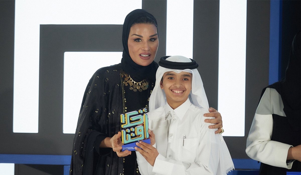 Sheikha Moza honours QF’s Akhlaquna Award winners